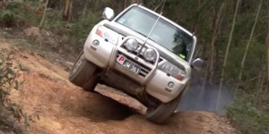 dancing-pajero2