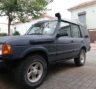 Landrover Discovery painted with Upol Raptor